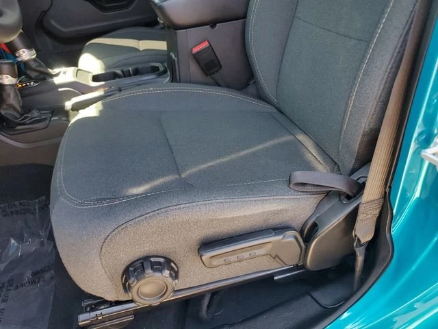 2024 Jeep JL Wrangler - Image 19 of 20