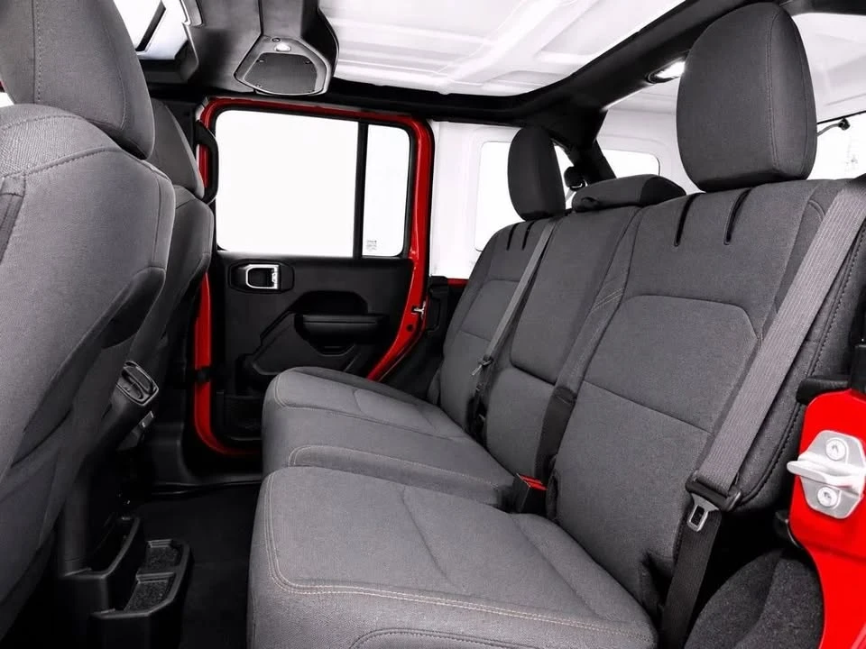 2024 Jeep JL Wrangler - Image 17 of 20