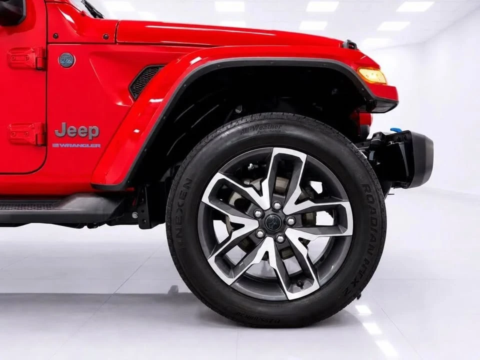 2024 Jeep JL Wrangler - Image 8 of 20