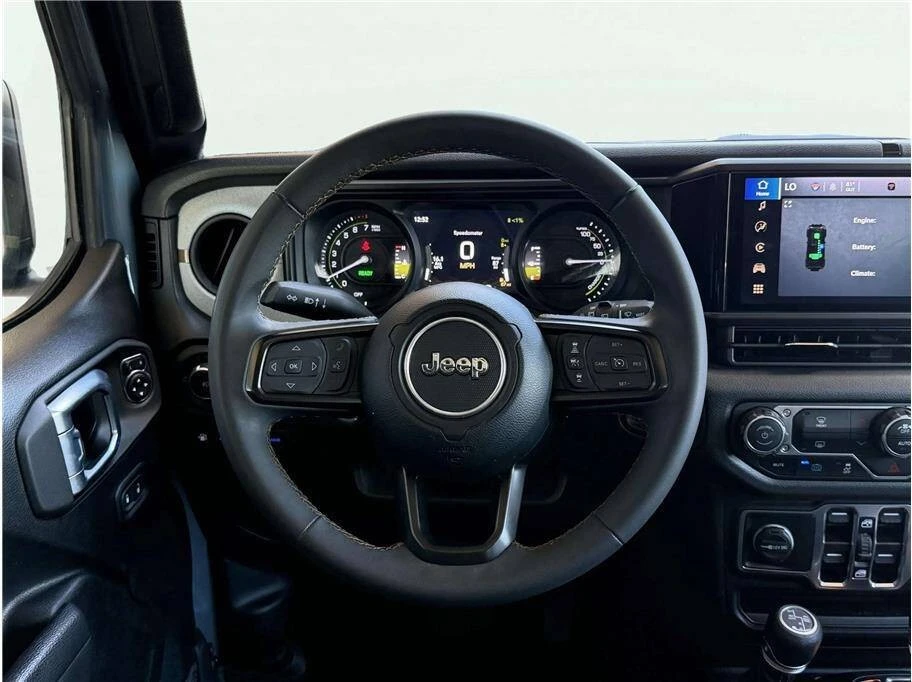 2024 Jeep JL Wrangler - Image 14 of 31