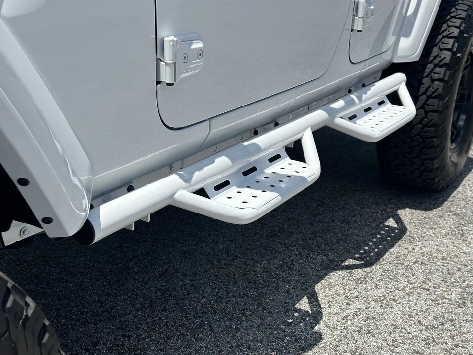 2024 Jeep JL Wrangler - Image 14 of 21