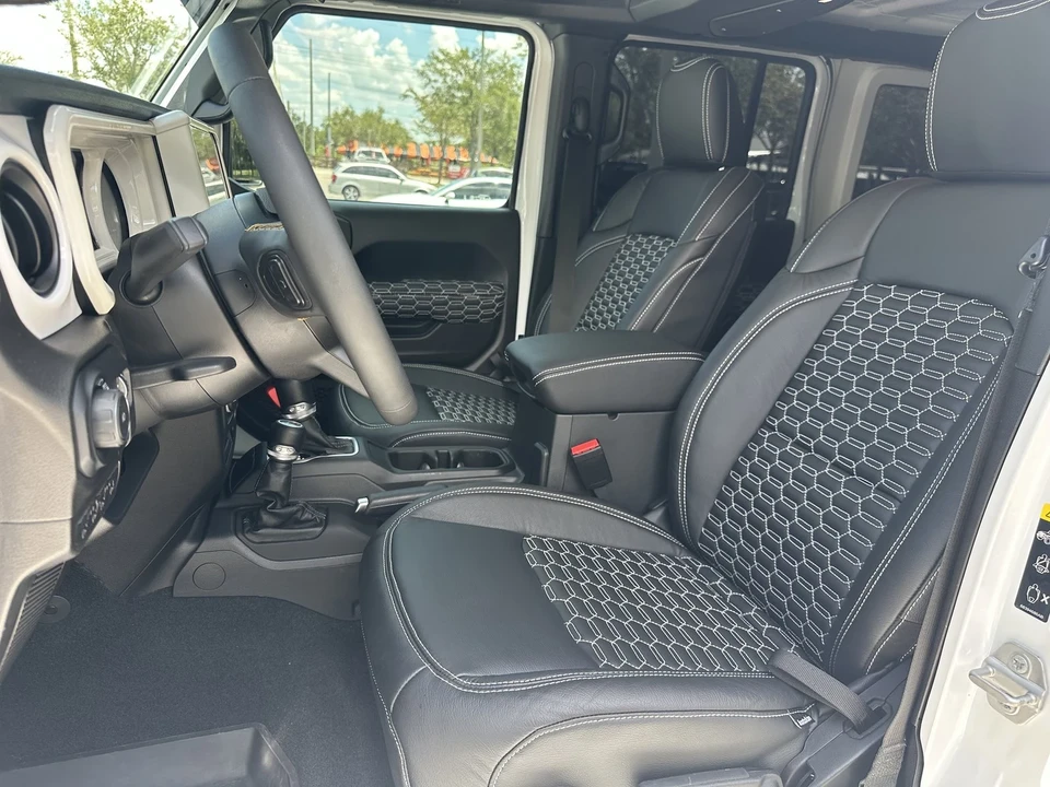 2024 Jeep JL Wrangler - Image 2 of 21