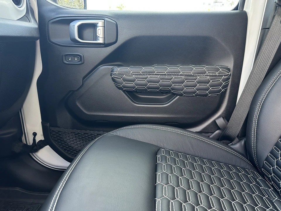 2024 Jeep JL Wrangler - Image 21 of 21