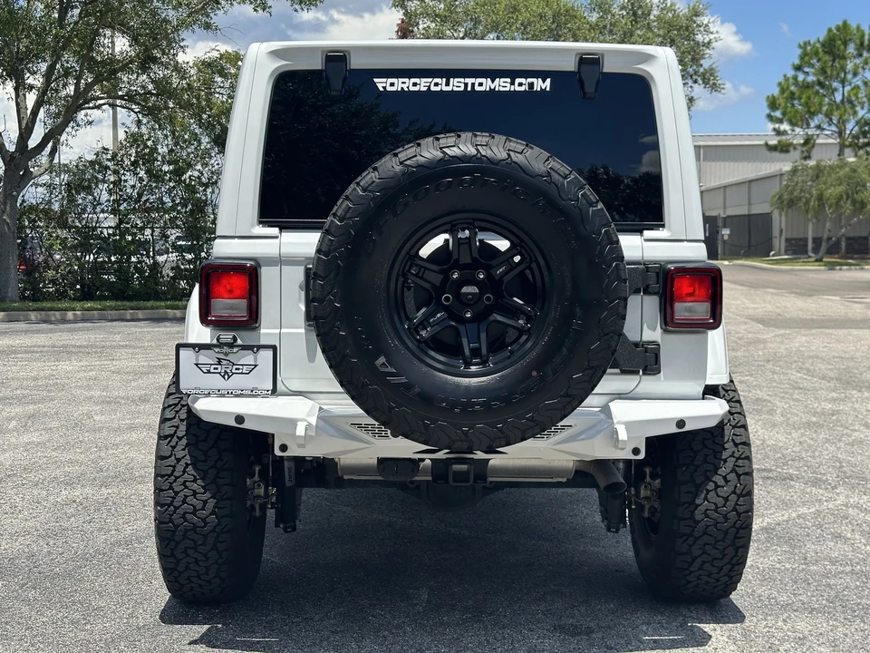 2024 Jeep JL Wrangler - Image 6 of 21