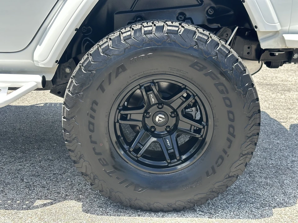 2024 Jeep JL Wrangler - Image 19 of 21