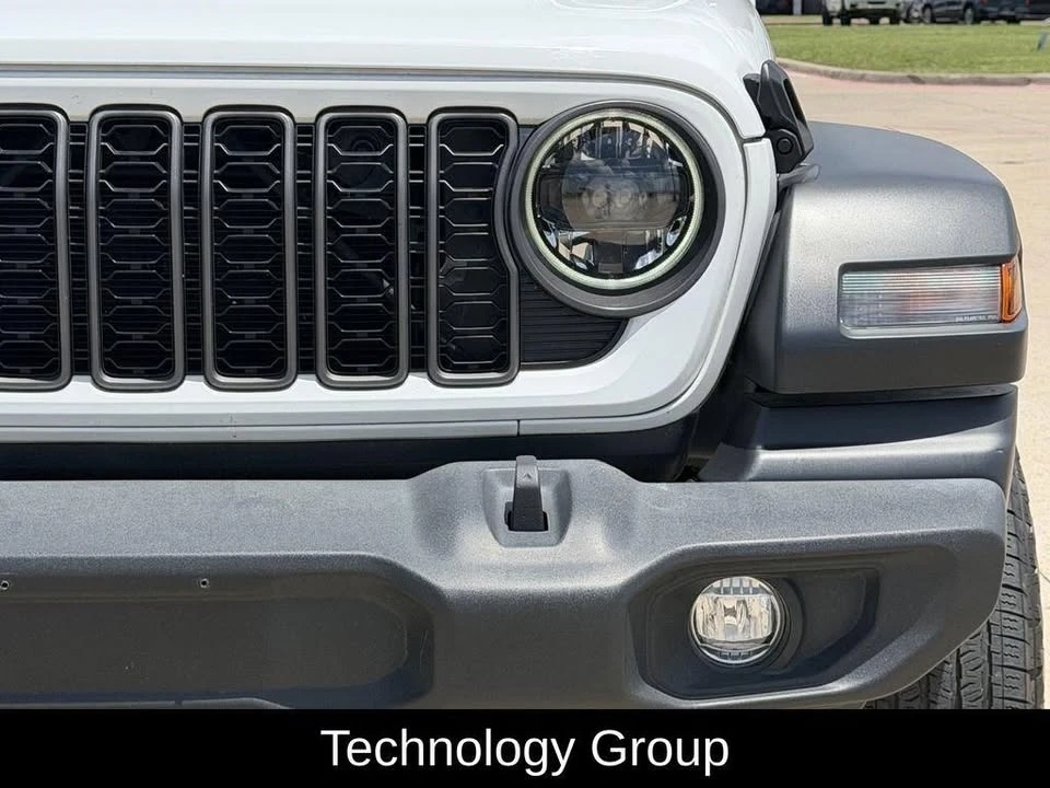 2024 Jeep JL Wrangler - Image 4 of 20