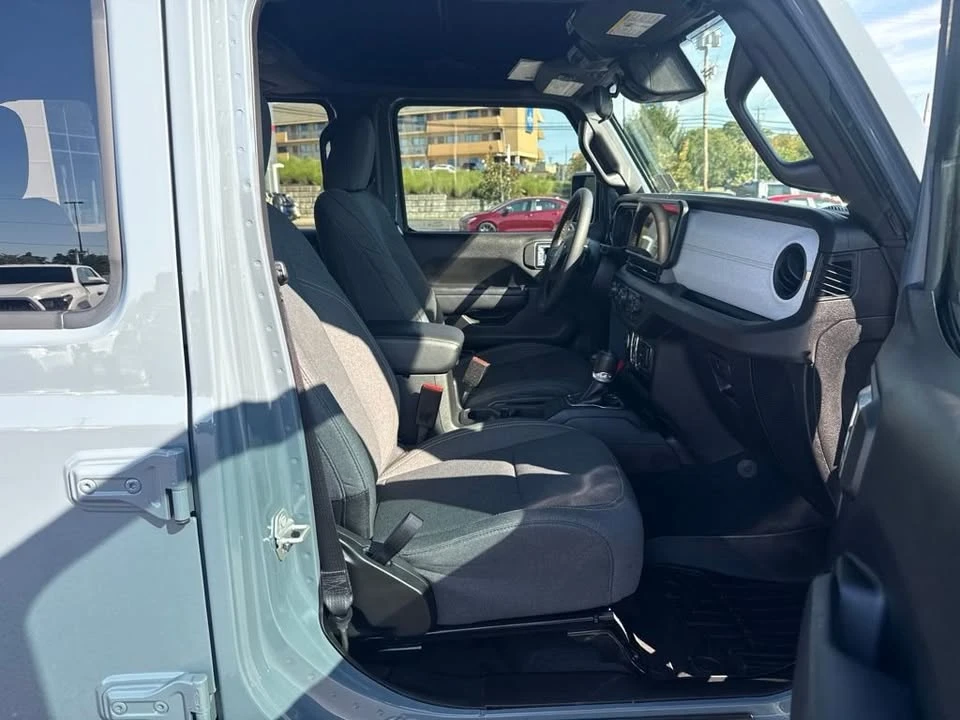 2024 Jeep JL Wrangler - Image 4 of 7