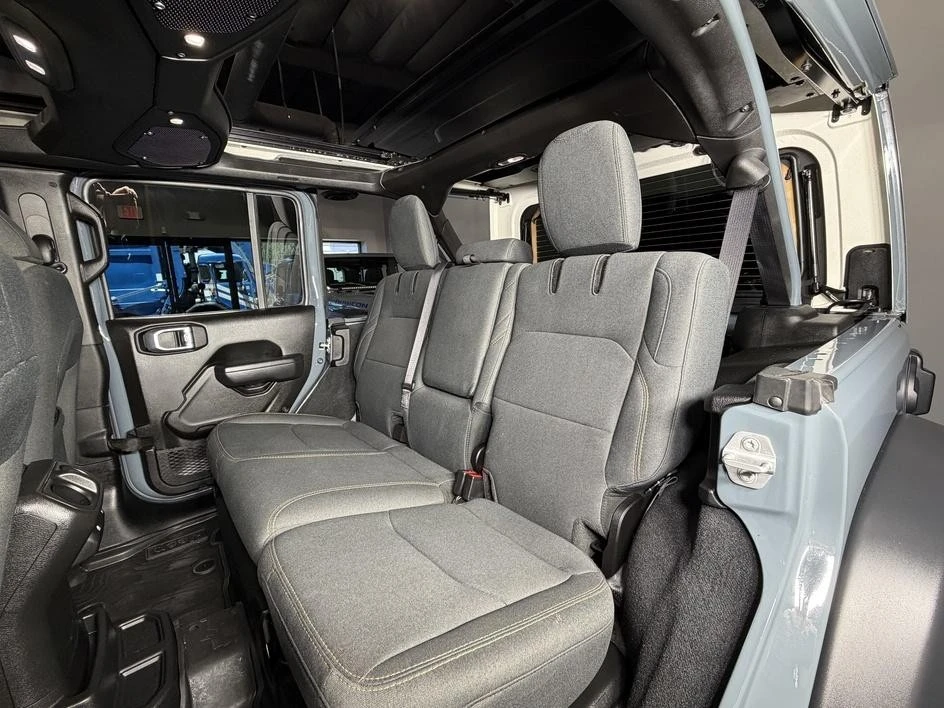 2024 Jeep JL Wrangler - Image 22 of 31