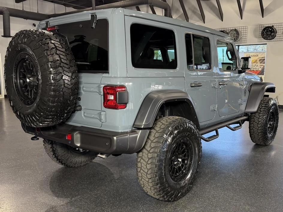 2024 Jeep JL Wrangler - Image 19 of 31