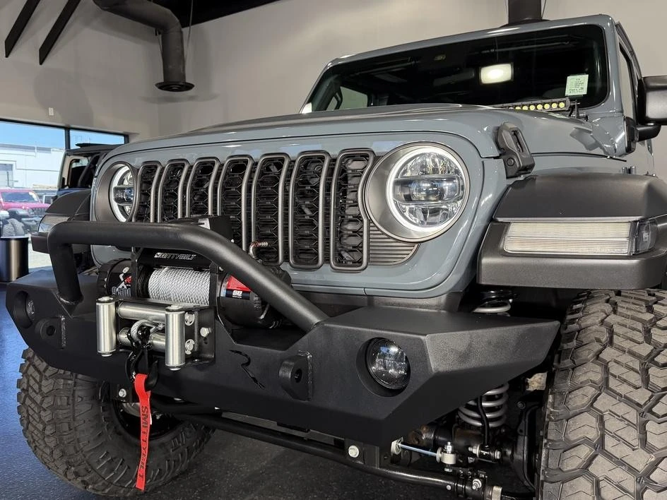 2024 Jeep JL Wrangler - Image 11 of 31