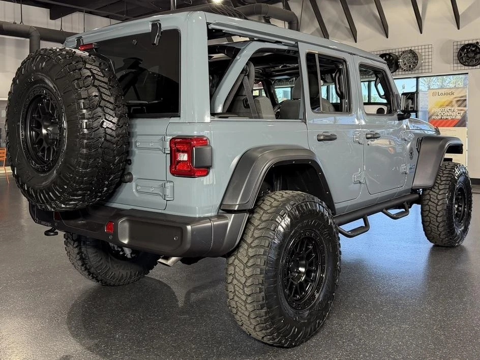 2024 Jeep JL Wrangler - Image 6 of 31