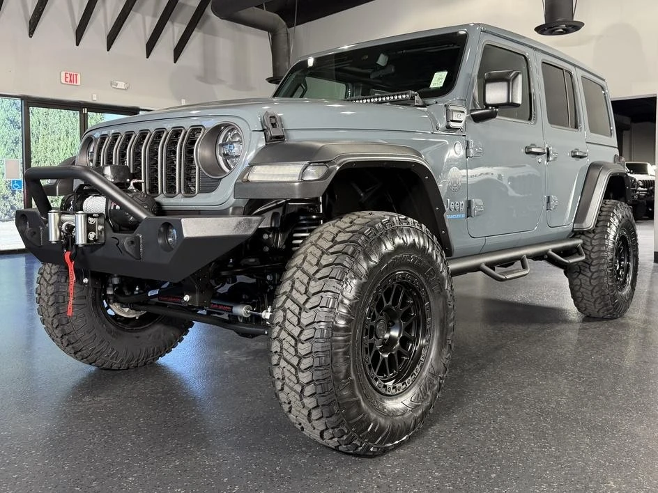 2024 Jeep JL Wrangler - Image 13 of 31
