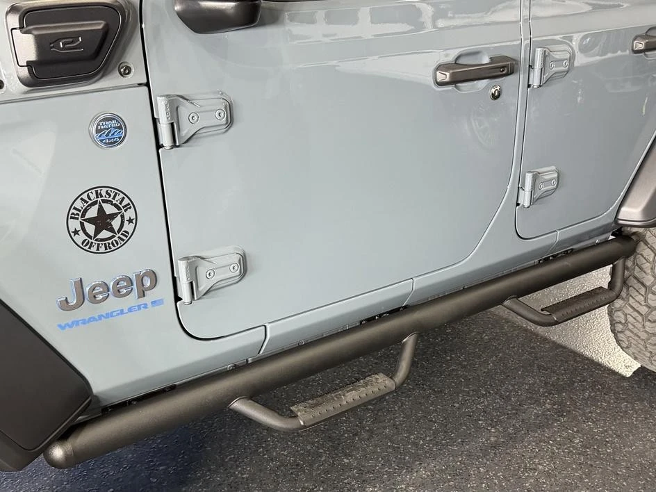 2024 Jeep JL Wrangler - Image 14 of 31