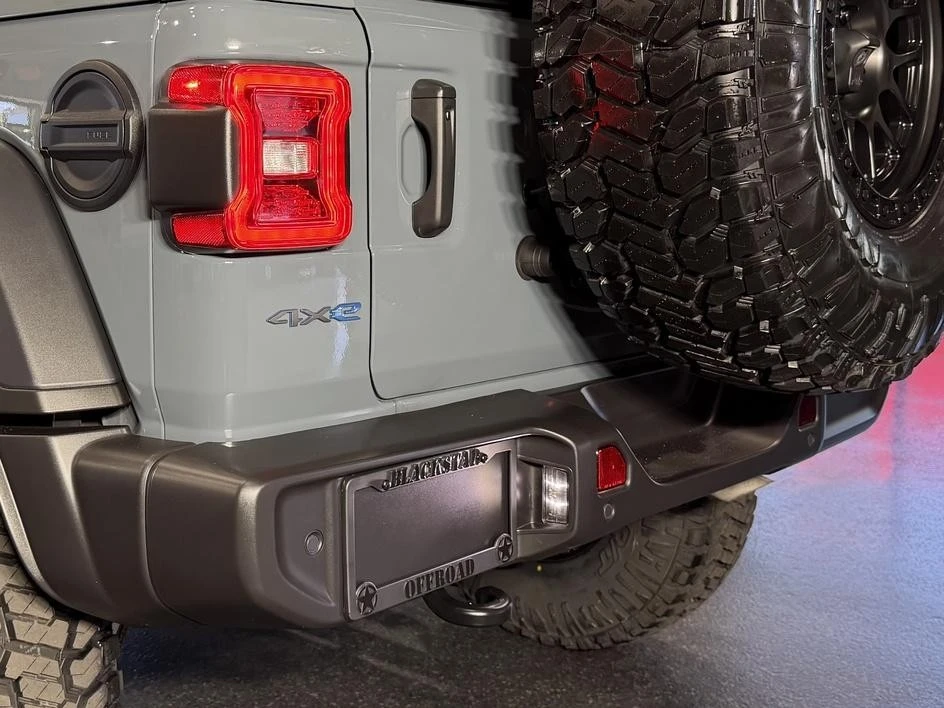 2024 Jeep JL Wrangler - Image 17 of 31