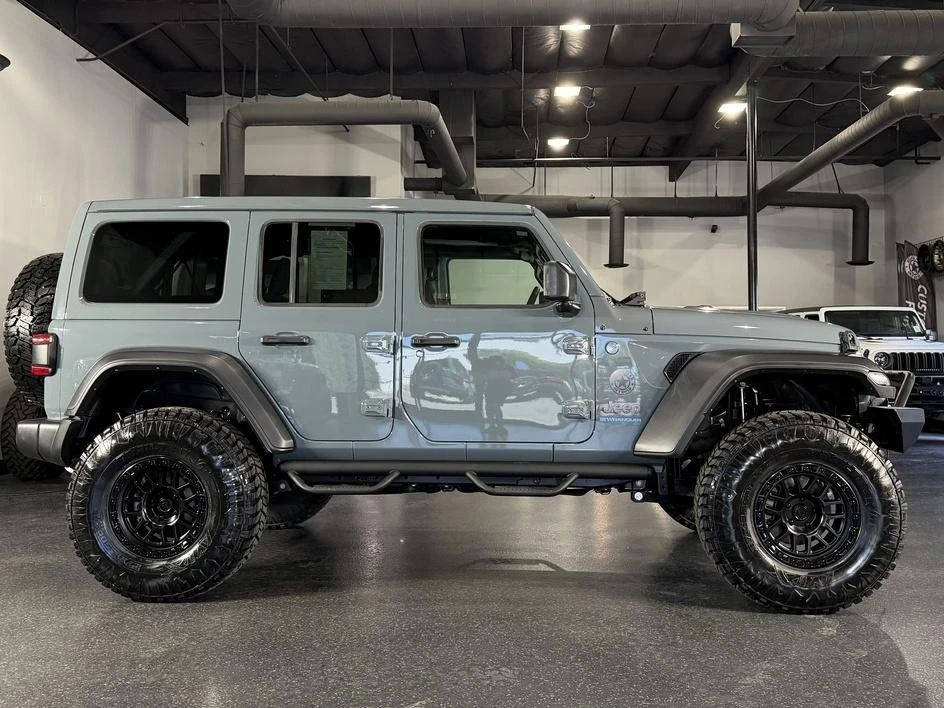 2024 Jeep JL Wrangler - Image 7 of 31