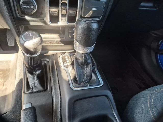 2024 Jeep JL Wrangler - Image 11 of 18