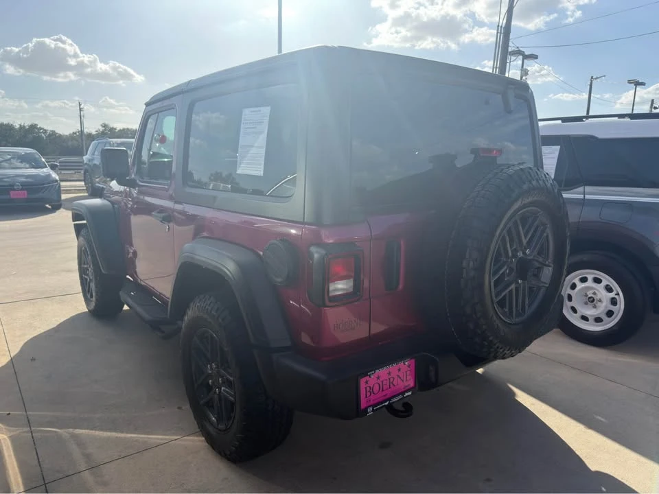 2024 Jeep JL Wrangler - Image 4 of 12