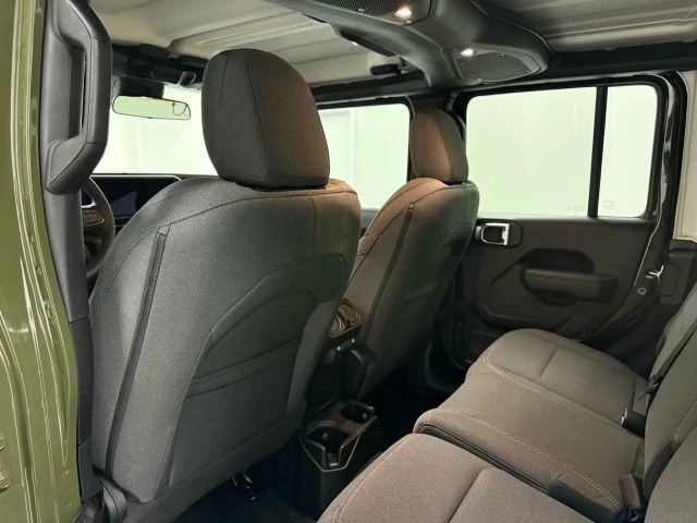 2024 Jeep JL Wrangler - Image 9 of 12