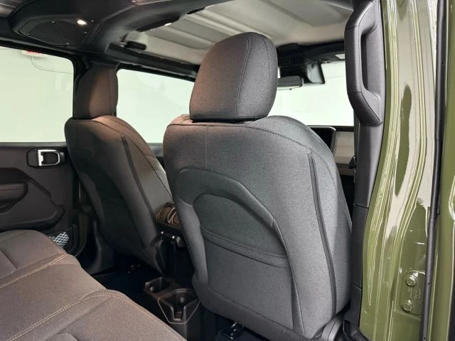 2024 Jeep JL Wrangler - Image 10 of 12
