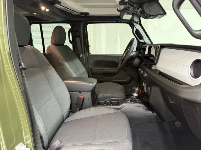 2024 Jeep - Image 23 of 31