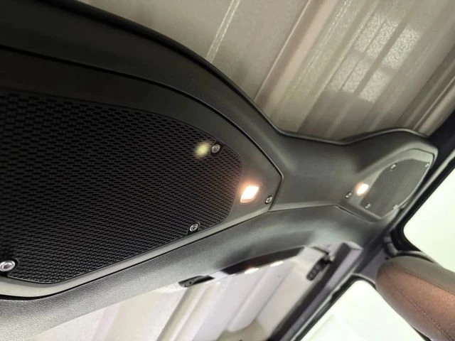 2024 Jeep JL Wrangler - Image 11 of 12