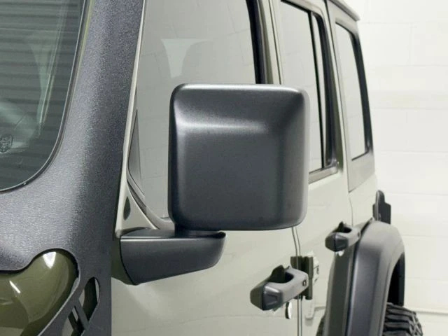 2024 Jeep JL Wrangler - Image 15 of 21