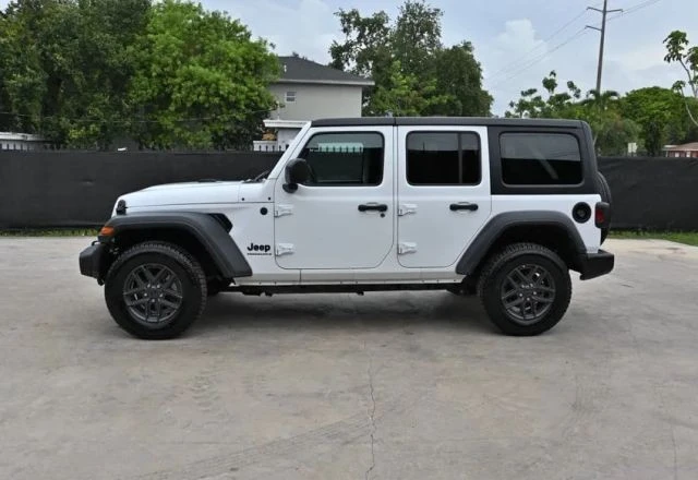 2024 Jeep JL Wrangler - Image 6 of 17