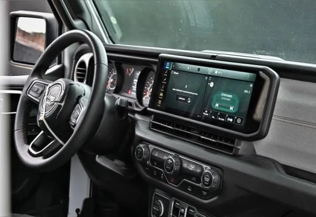 2024 Jeep JL Wrangler - Image 10 of 17