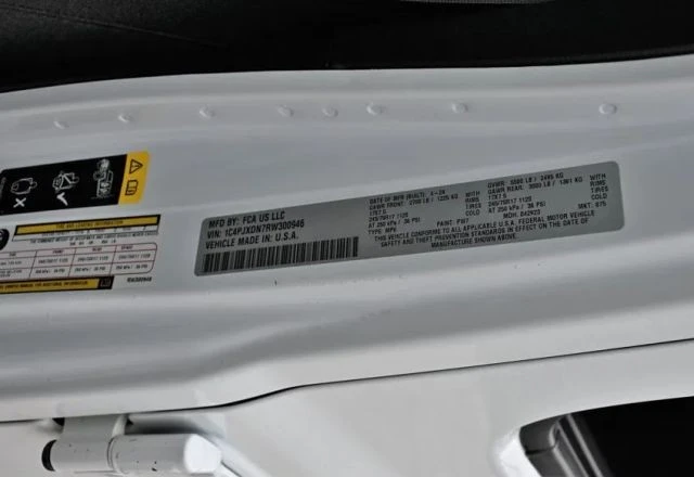 2024 Jeep JL Wrangler - Image 17 of 17