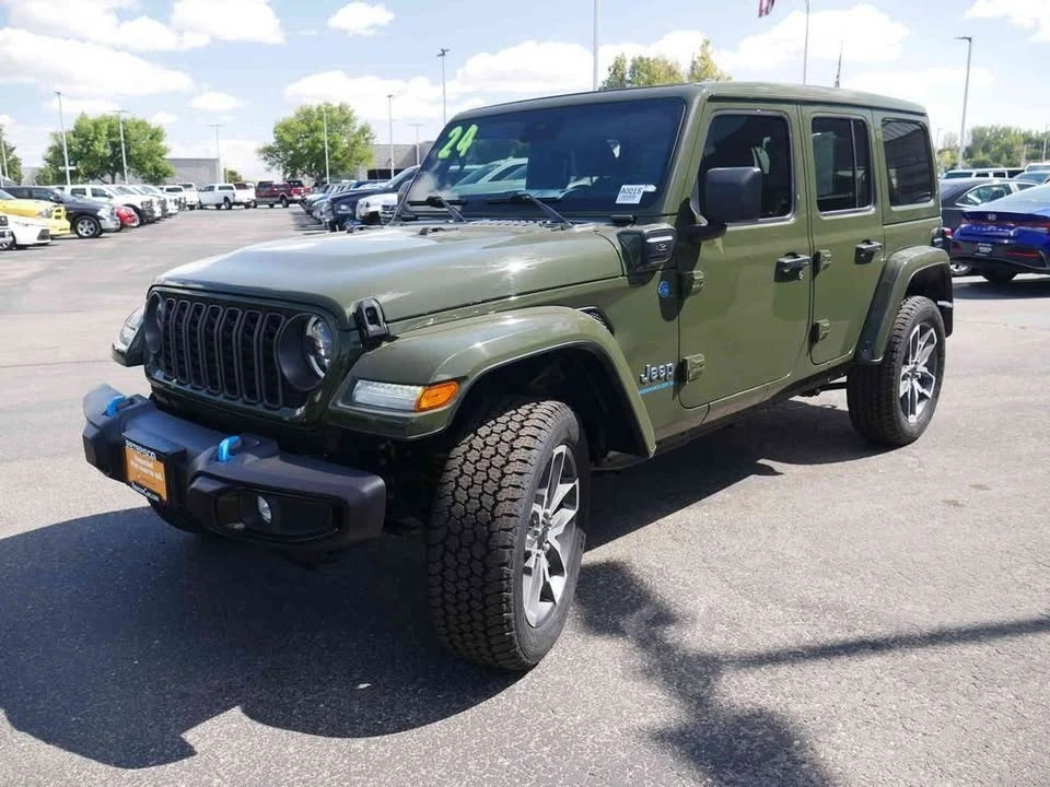 2024 Jeep JL Wrangler - Image 4 of 19