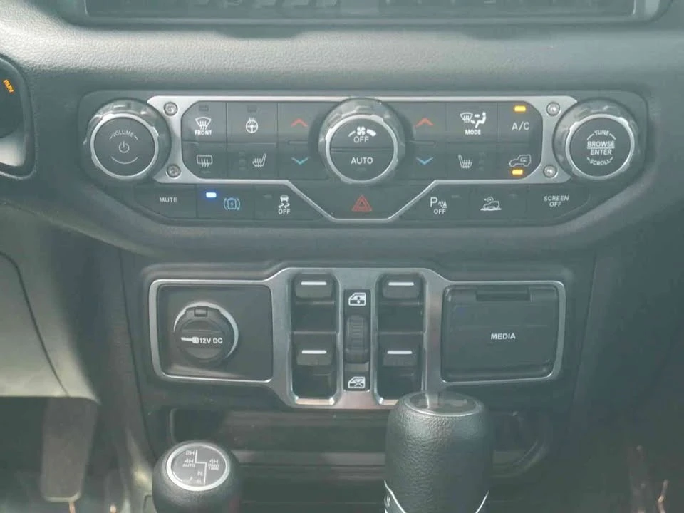 2024 Jeep JL Wrangler - Image 6 of 19