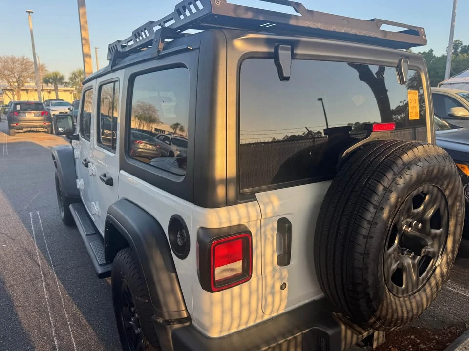 2024 Jeep JL Wrangler - Image 6 of 6