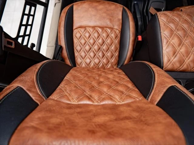 2024 Jeep JL Wrangler - Image 24 of 31