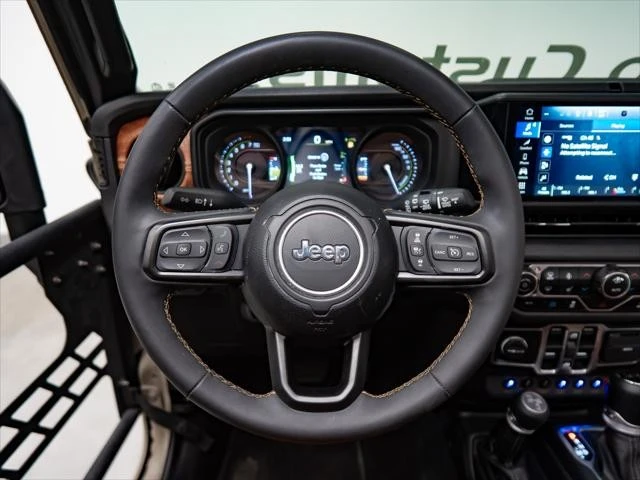 2024 Jeep JL Wrangler - Image 25 of 31