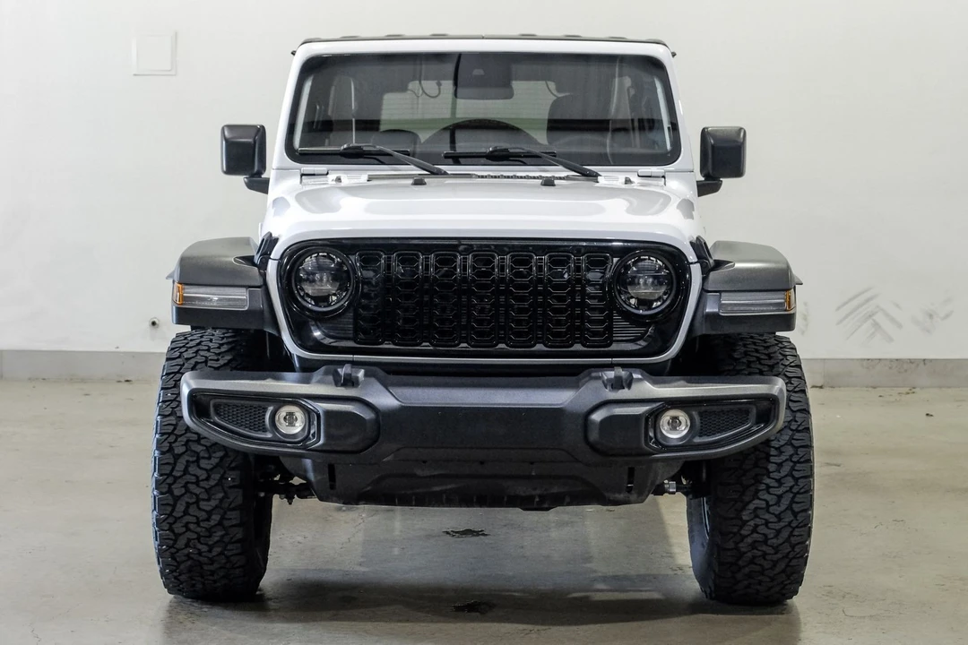 2024 Jeep JL Wrangler - Image 2 of 12