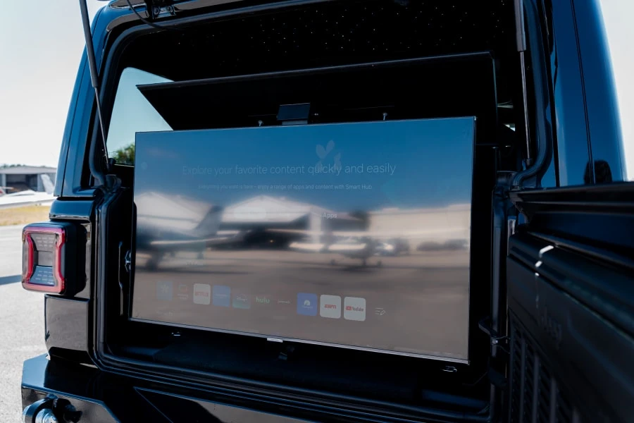 2024 Jeep JL Wrangler - Image 27 of 30
