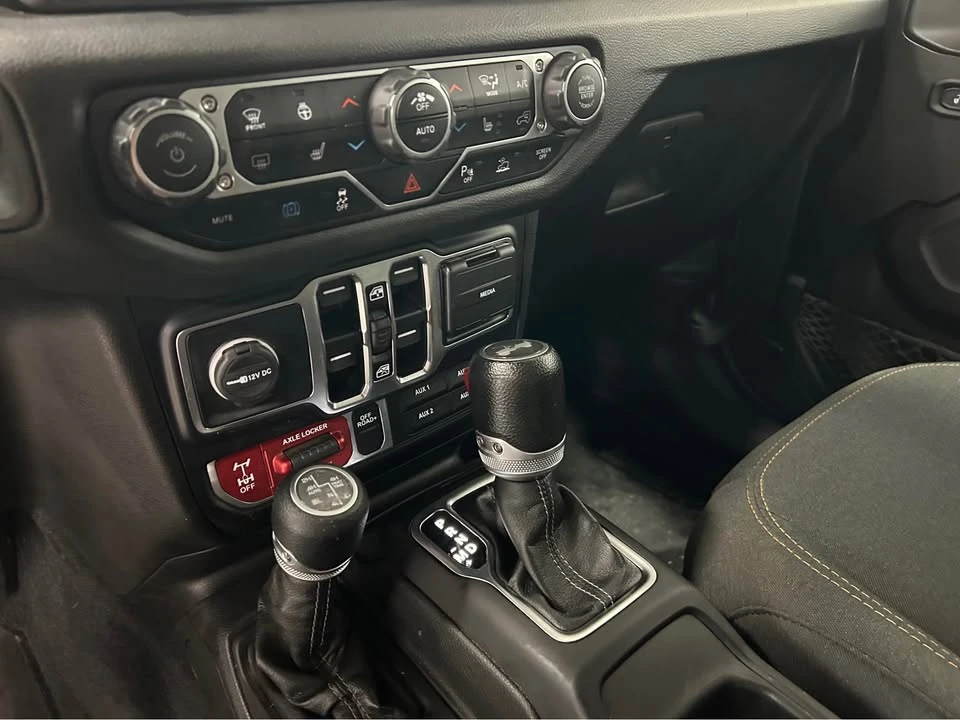 2024 Jeep JL Wrangler - Image 14 of 20