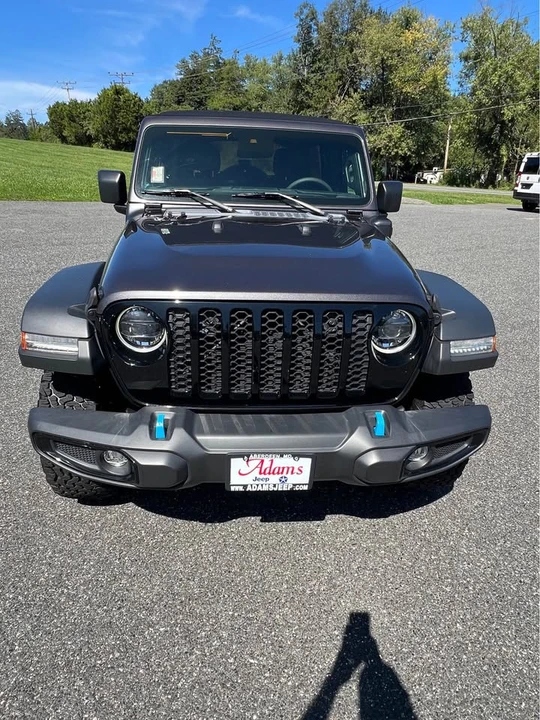 2024 Jeep JL Wrangler - Image 3 of 10