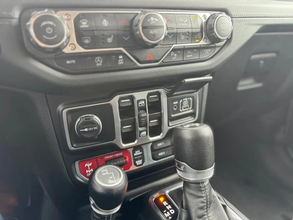 2024 Jeep JL Wrangler - Image 14 of 16