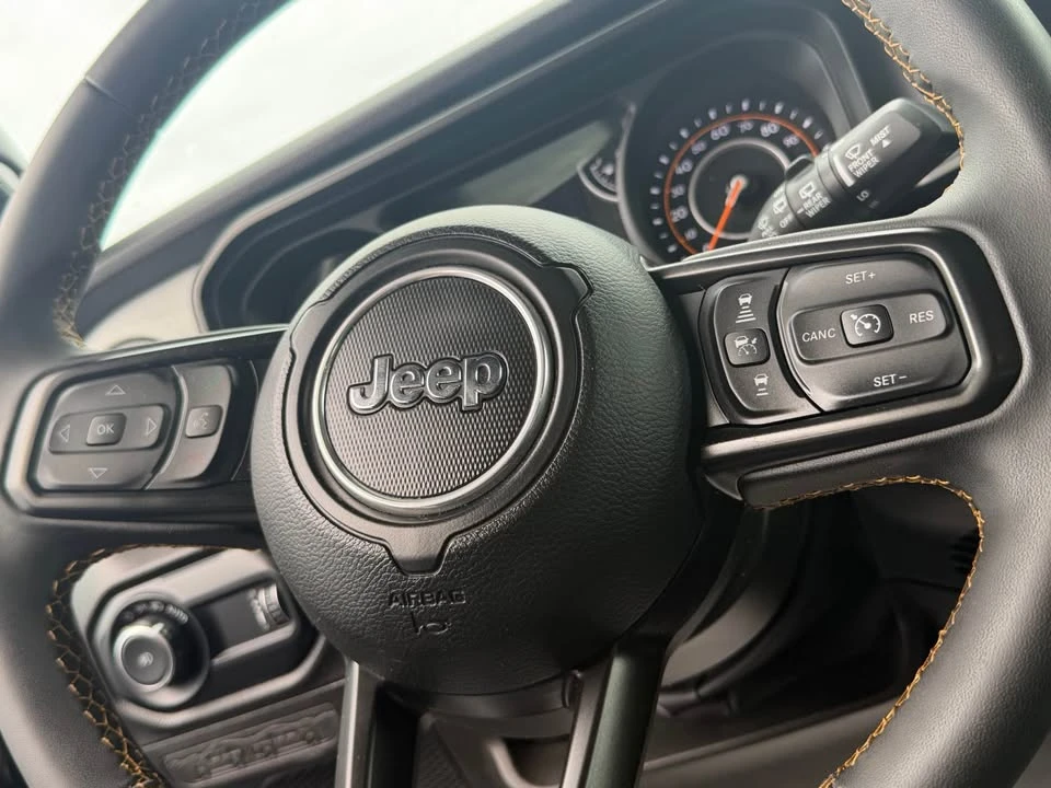 2024 Jeep JL Wrangler - Image 8 of 11
