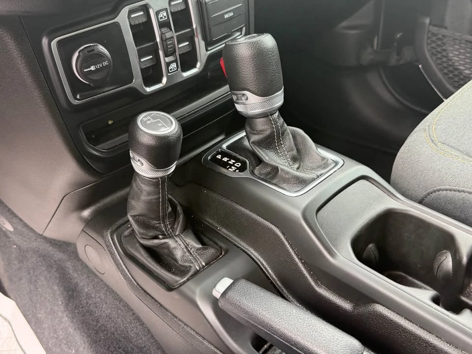 2024 Jeep JL Wrangler - Image 9 of 11