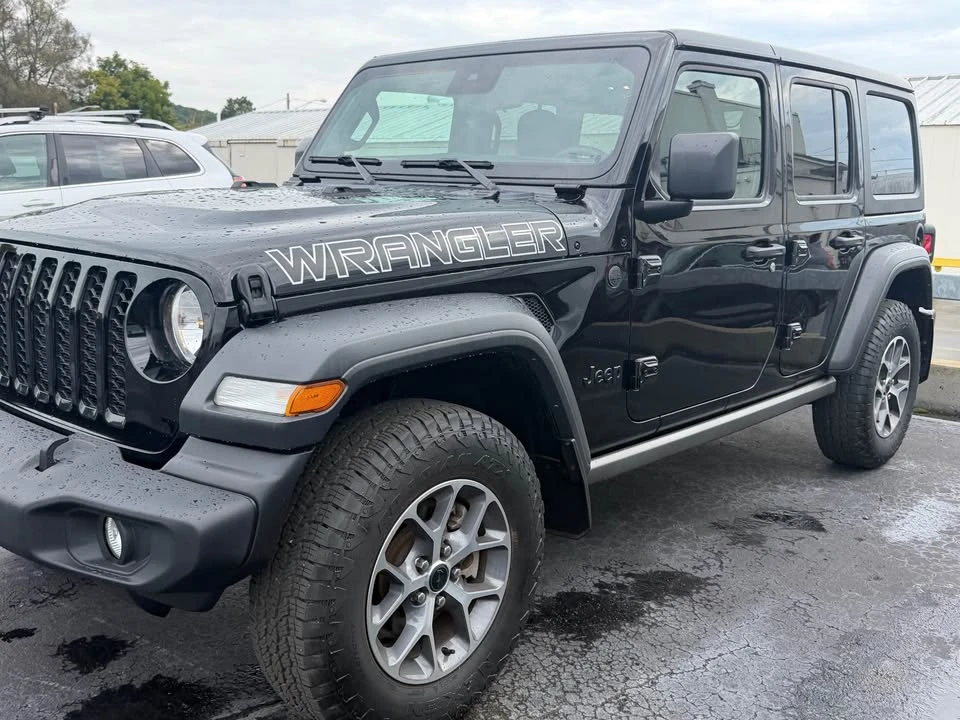 2024 Jeep JL Wrangler - Image 3 of 11