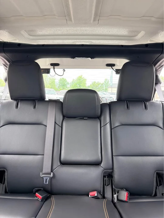 2024 Jeep JL Wrangler - Image 17 of 17