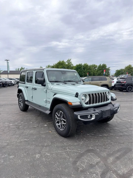 2024 Jeep JL Wrangler - Image 9 of 17