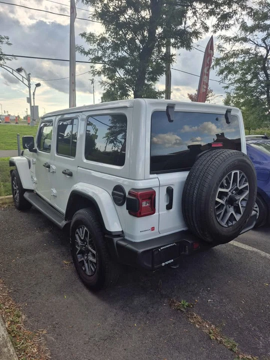 2024 Jeep JL Wrangler - Image 6 of 8