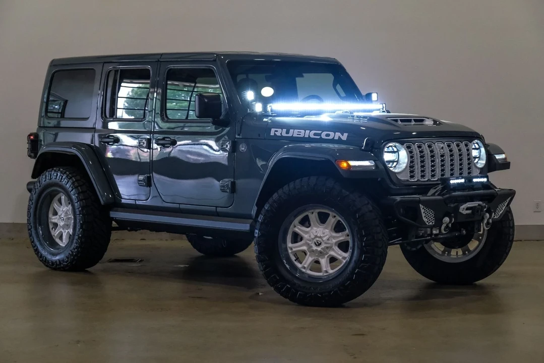 2024 Jeep JL Wrangler - Image 6 of 12