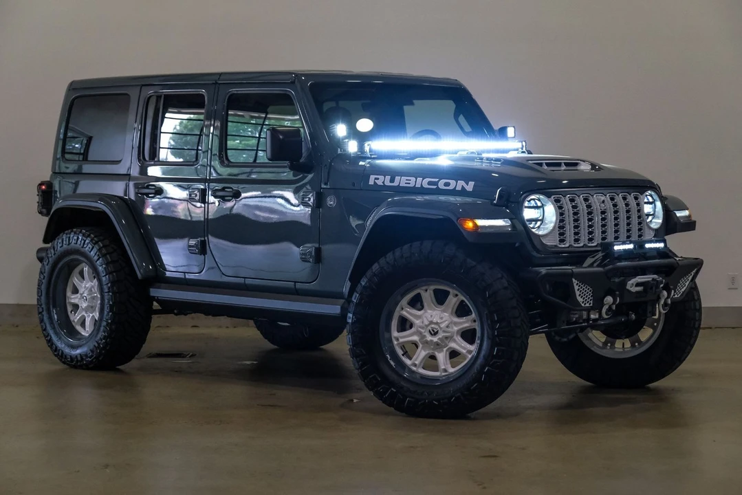 2024 Jeep JL Wrangler - Image 6 of 12
