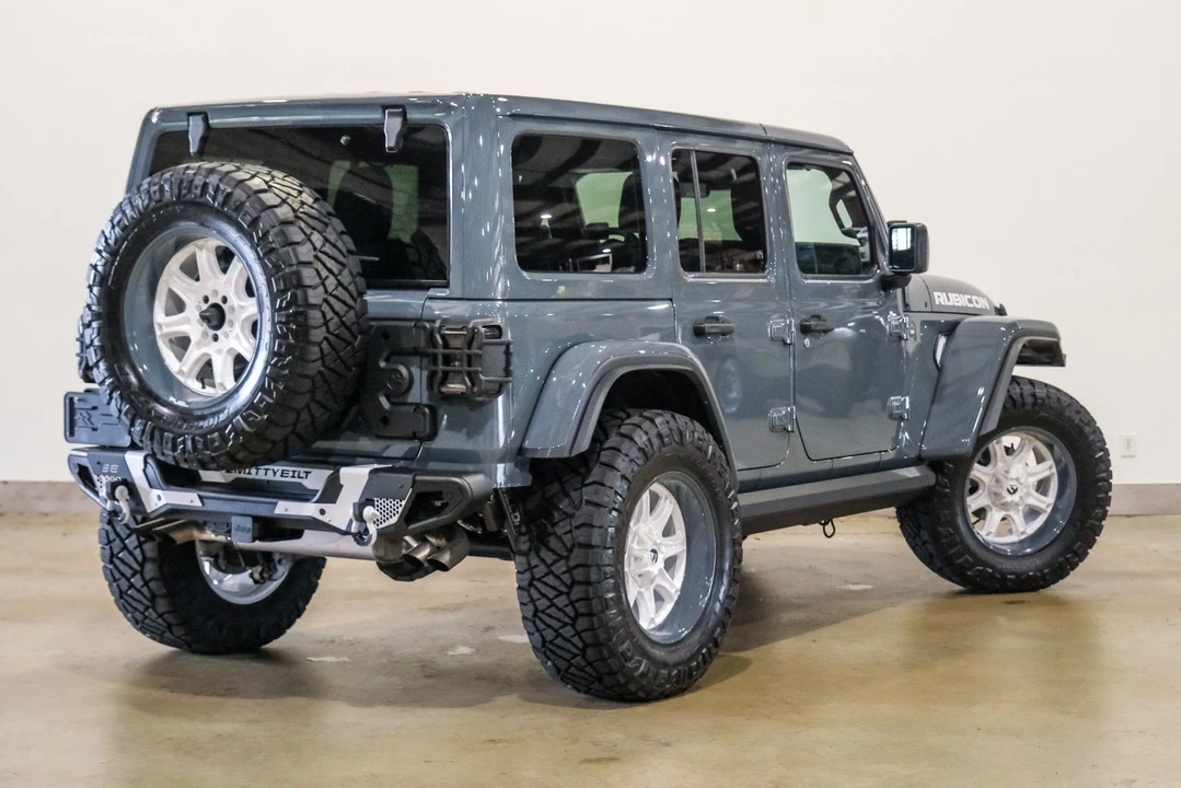 2024 Jeep JL Wrangler - Image 8 of 12