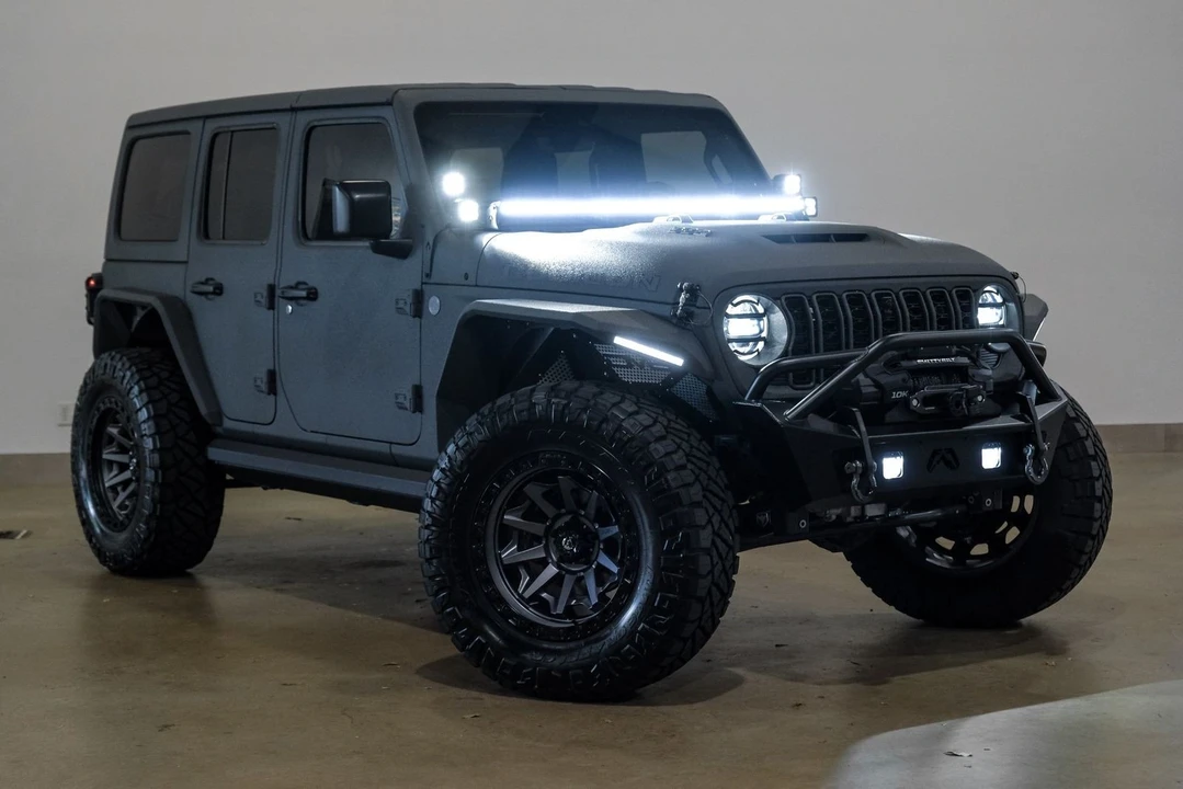 2024 Jeep JL Wrangler - Image 6 of 12