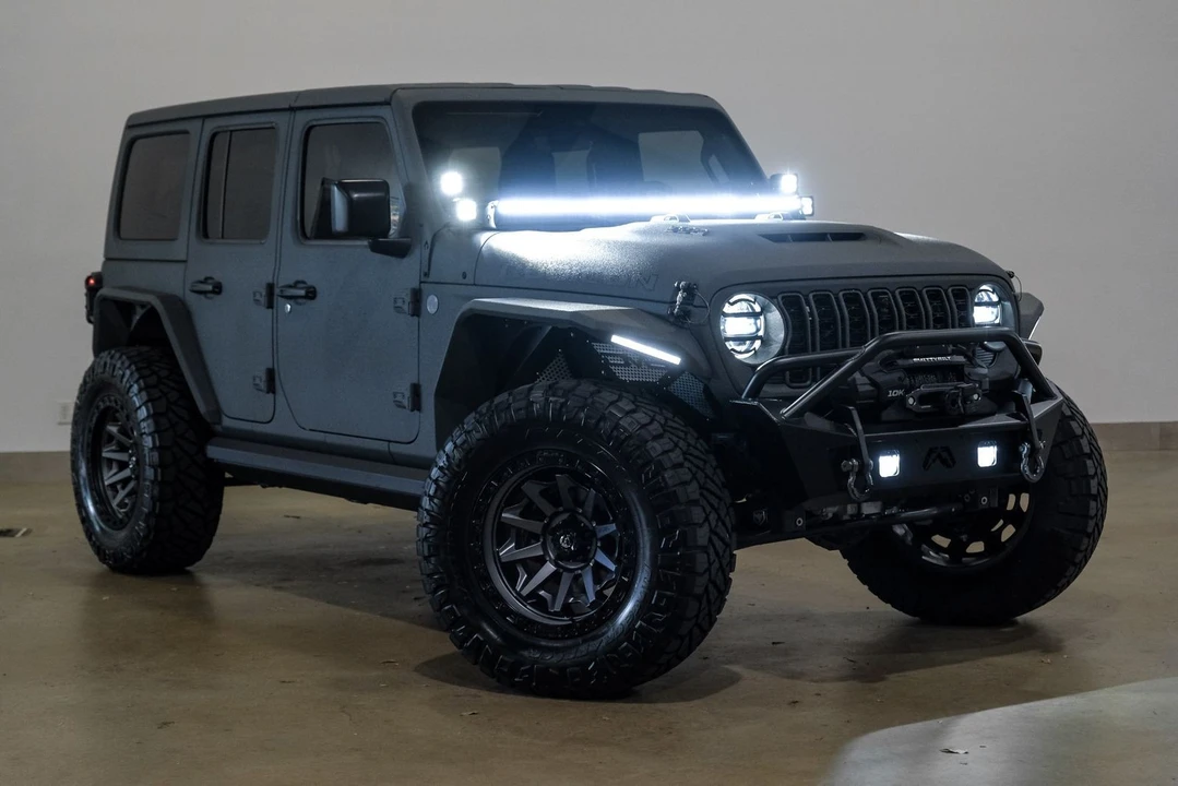 2024 Jeep JL Wrangler - Image 6 of 12